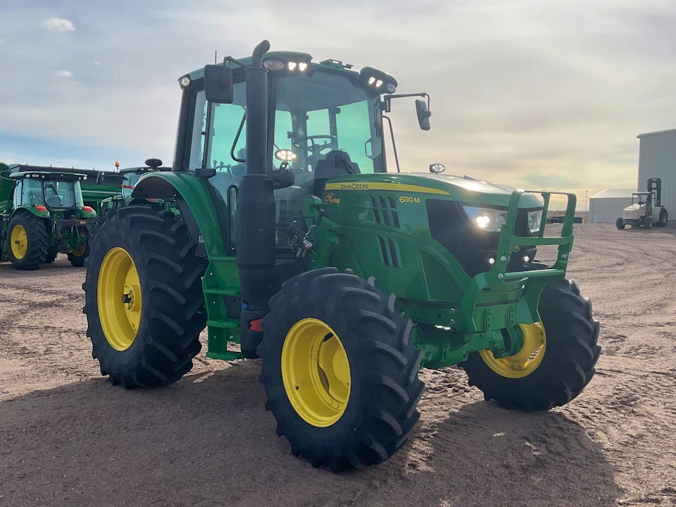 John Deere 6130M