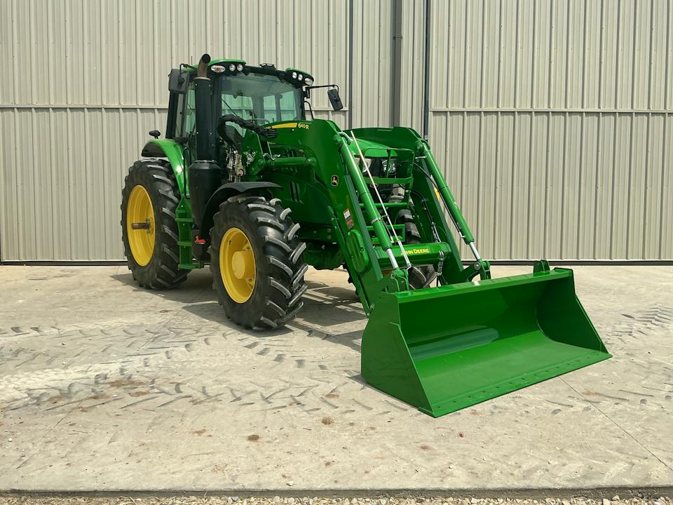John Deere 6155M