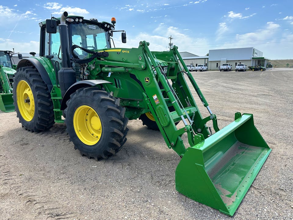 John Deere 6155M