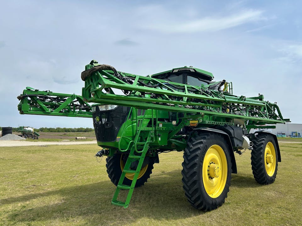 John Deere 616R