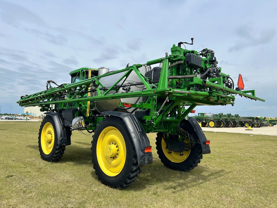 John Deere 616R