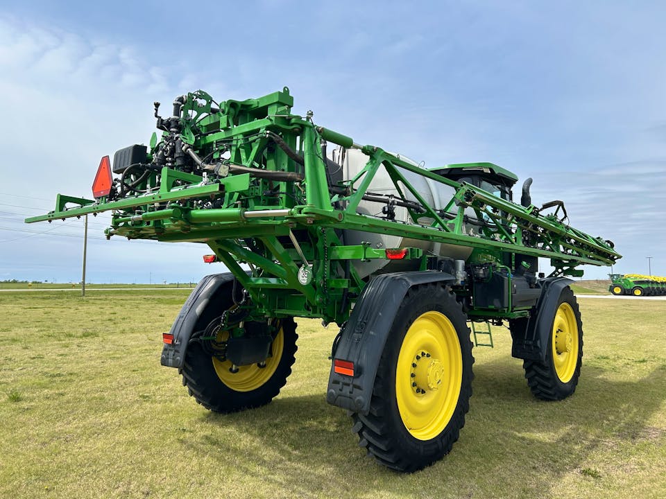 John Deere 616R