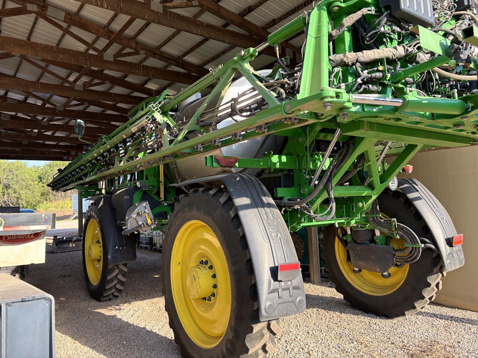 John Deere 616R