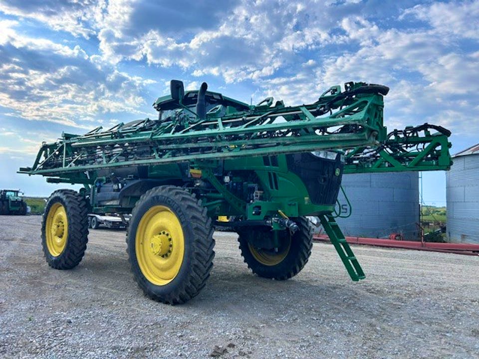 John Deere 616R