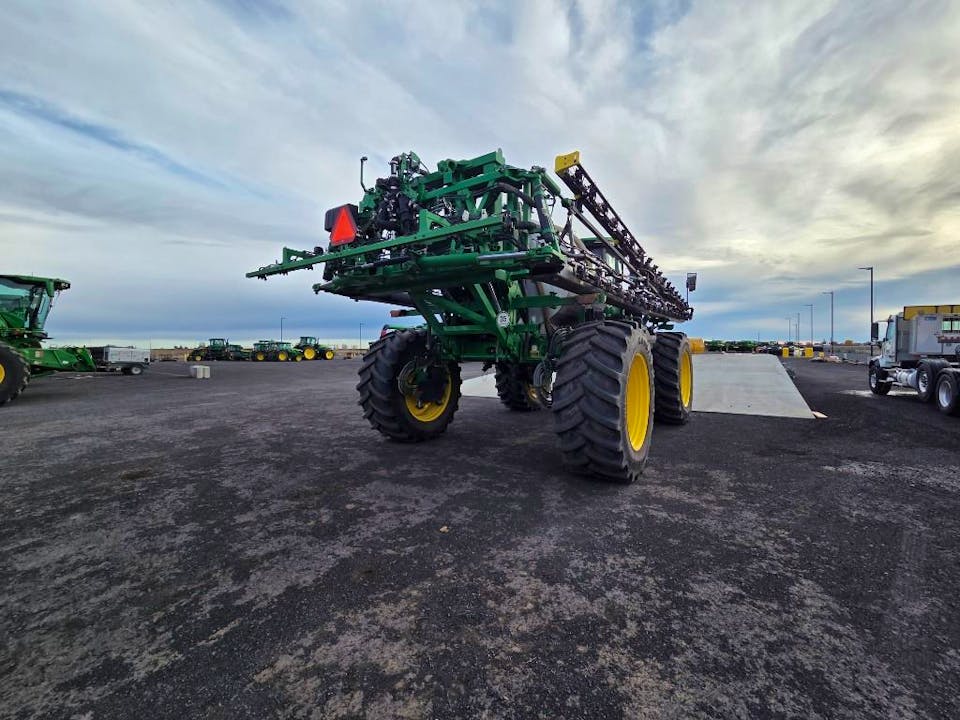 John Deere 616R