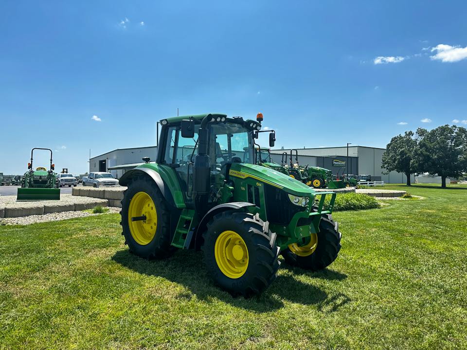 John Deere 6M 125