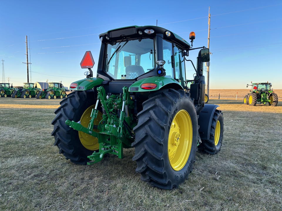 John Deere 6M 125
