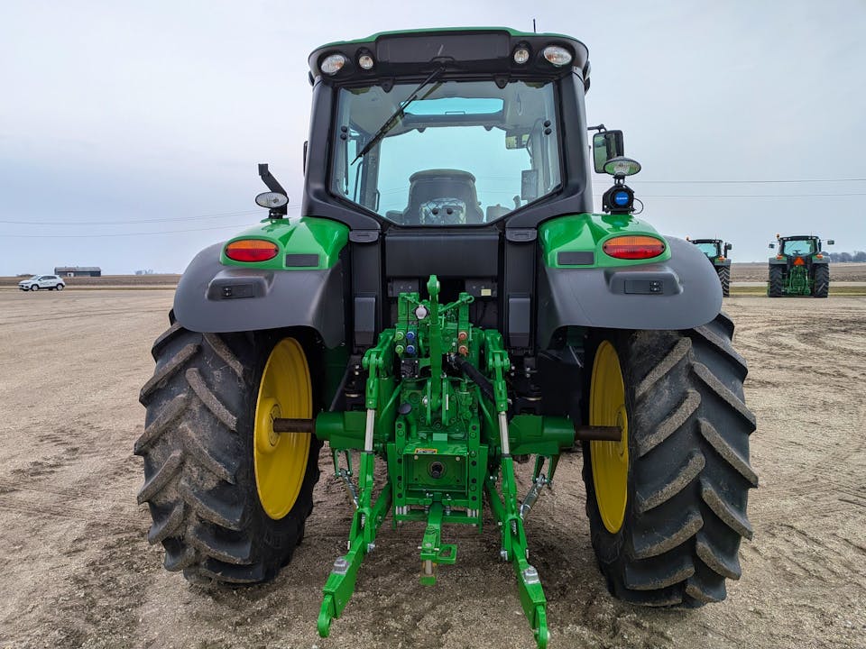 John Deere 6M 130