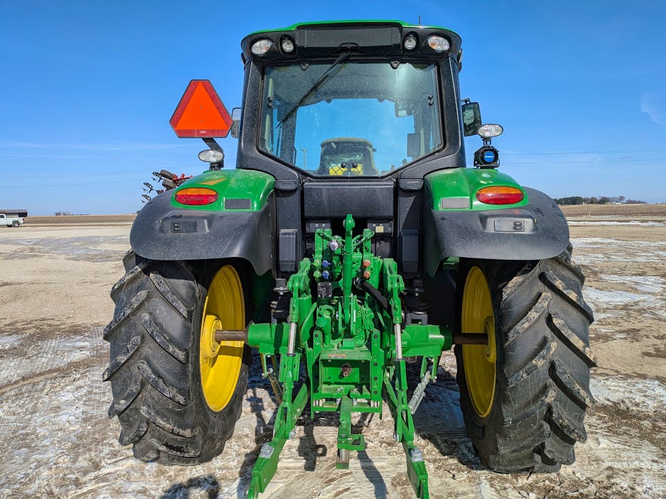 John Deere 6M 130