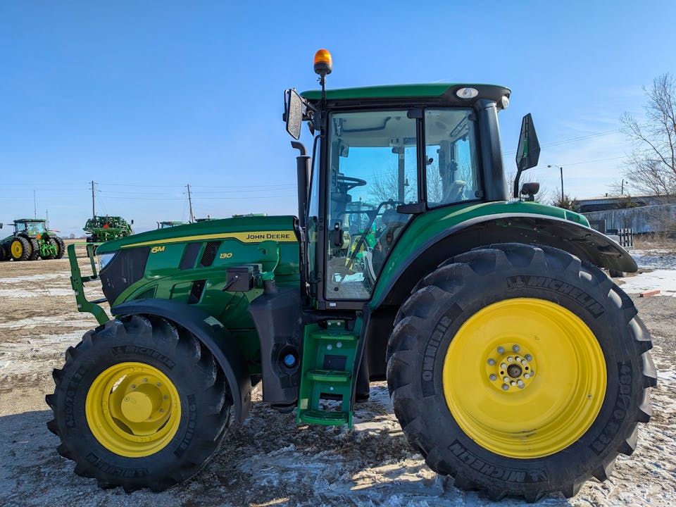 John Deere 6M 130