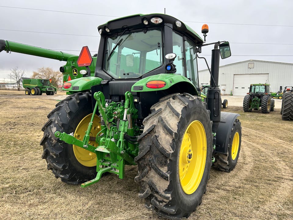 John Deere 6M 130