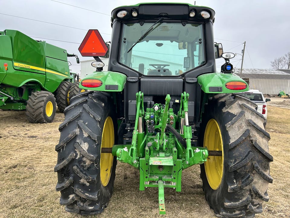 John Deere 6M 130