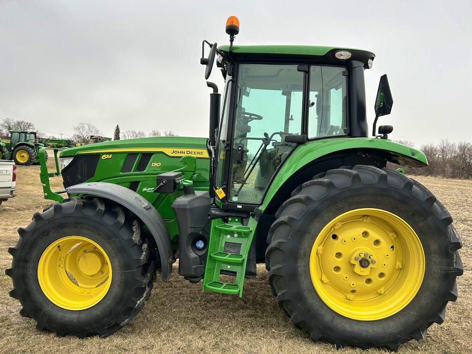 John Deere 6M 130