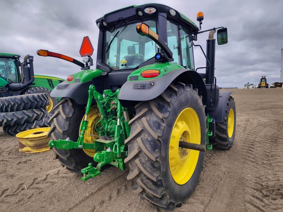 John Deere 6M 145