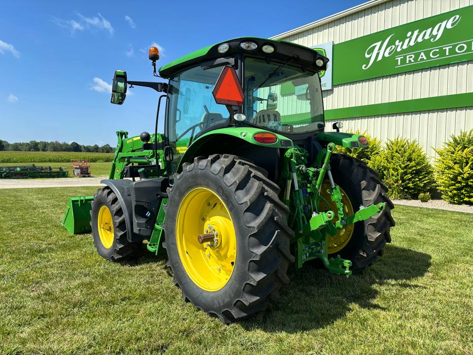 John Deere 6R 110