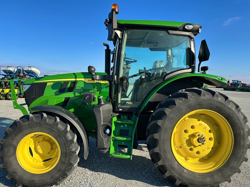 John Deere 6R 130