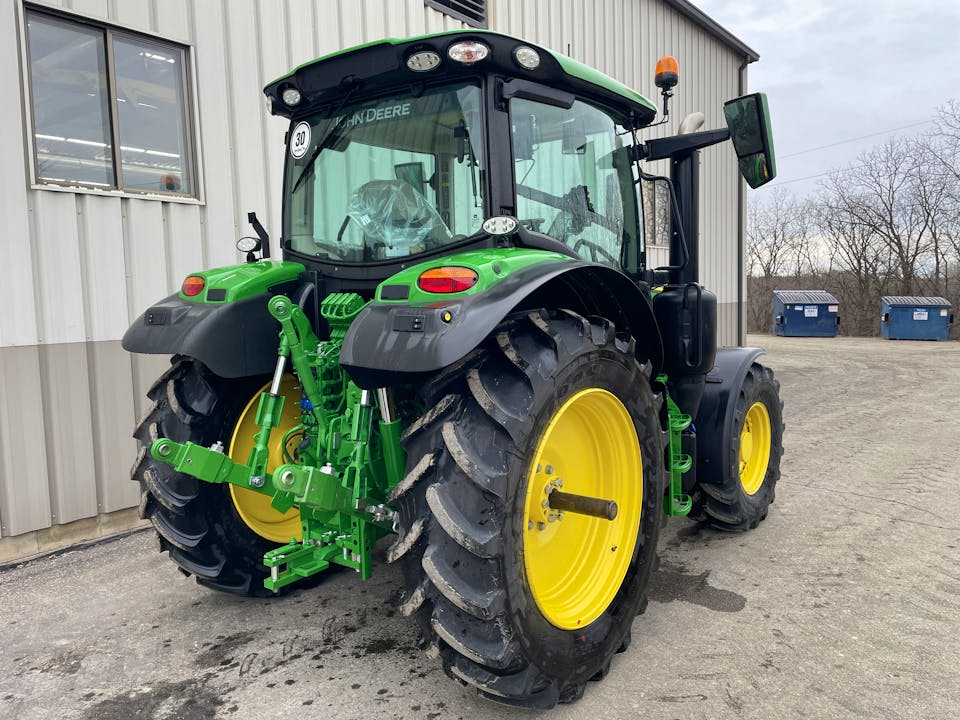John Deere 6R 140
