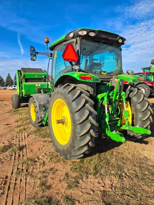 John Deere 6R 140
