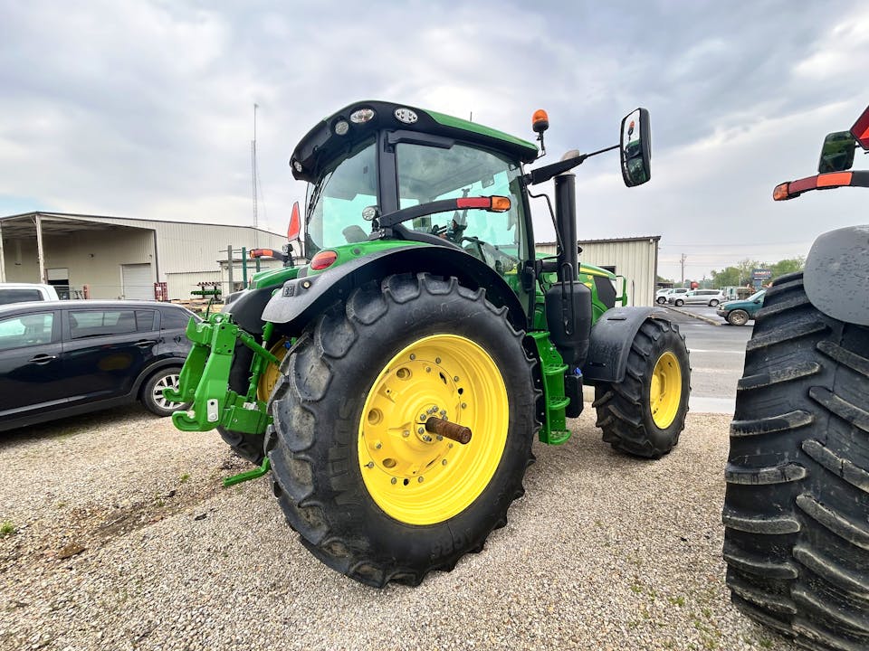 John Deere 6R 145