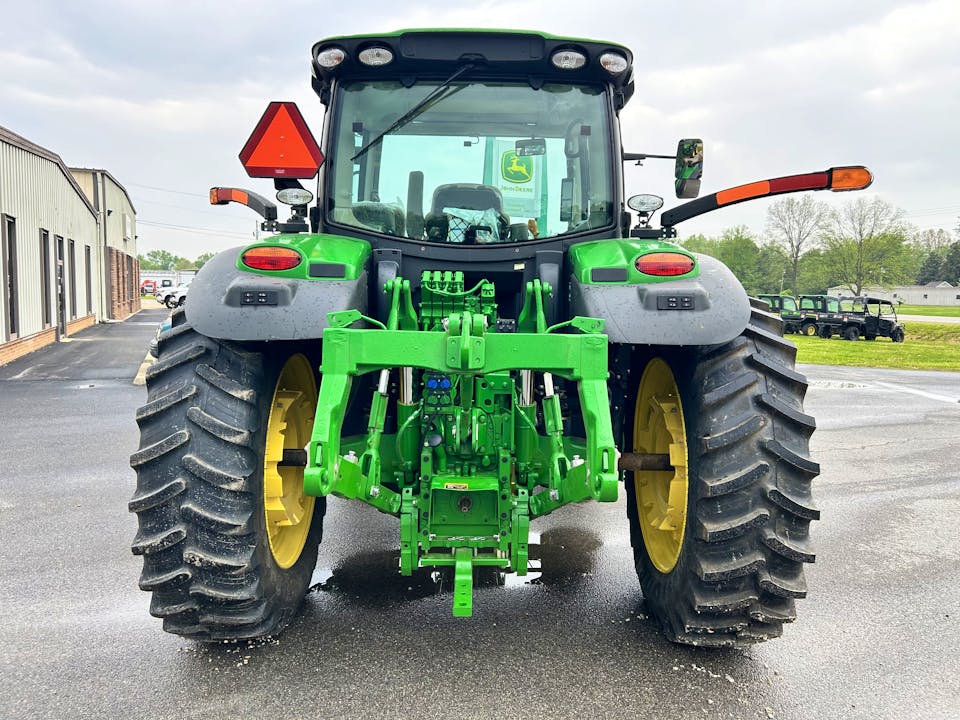 John Deere 6R 145