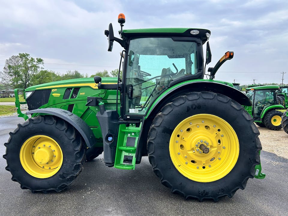 John Deere 6R 145