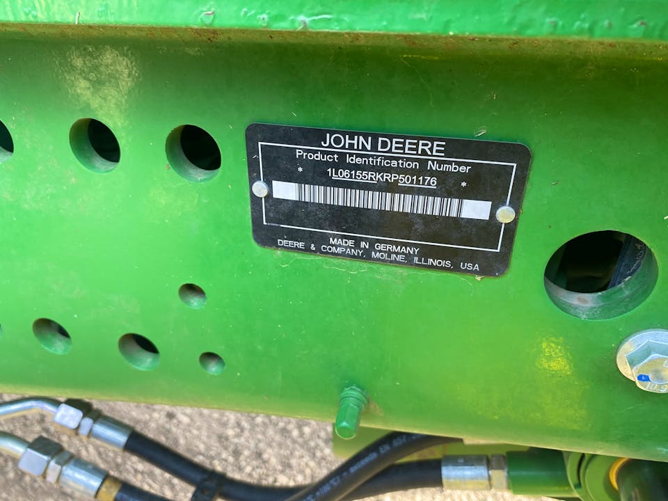 John Deere 6R 155