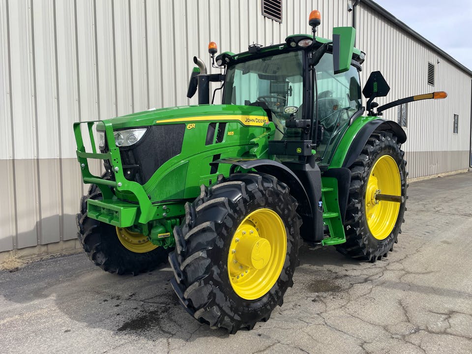 John Deere 6R 165