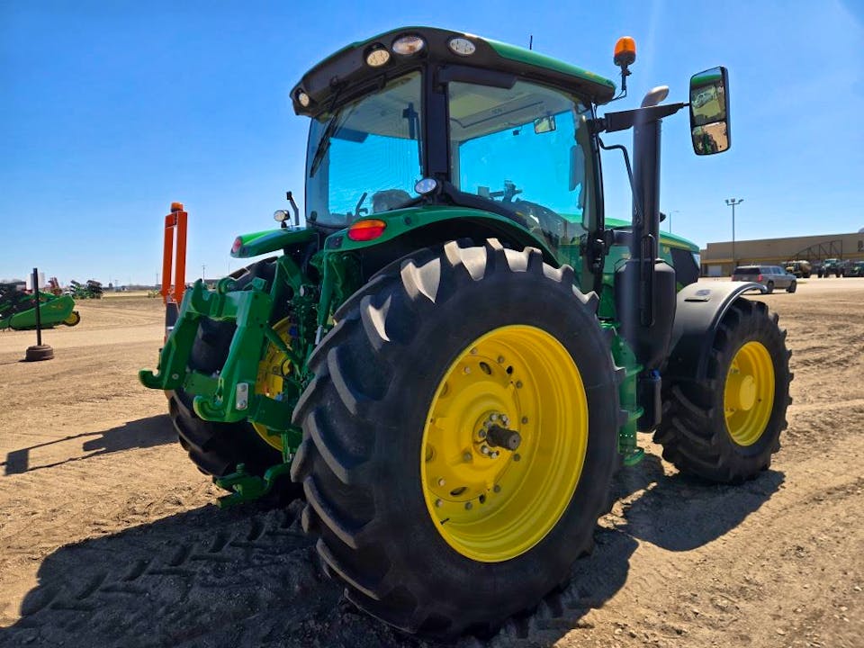 John Deere 6R 165