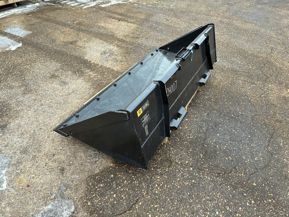 John Deere 78" HD CONSTRUCTION BUCKET WITH BOLT ON CUTTING EDGE