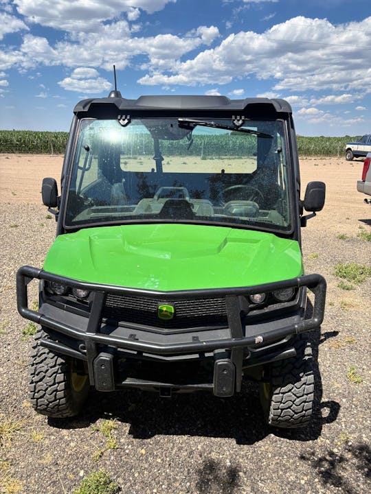 John Deere 845M