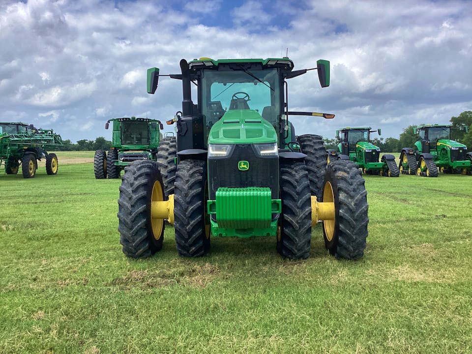 John Deere 8R 250
