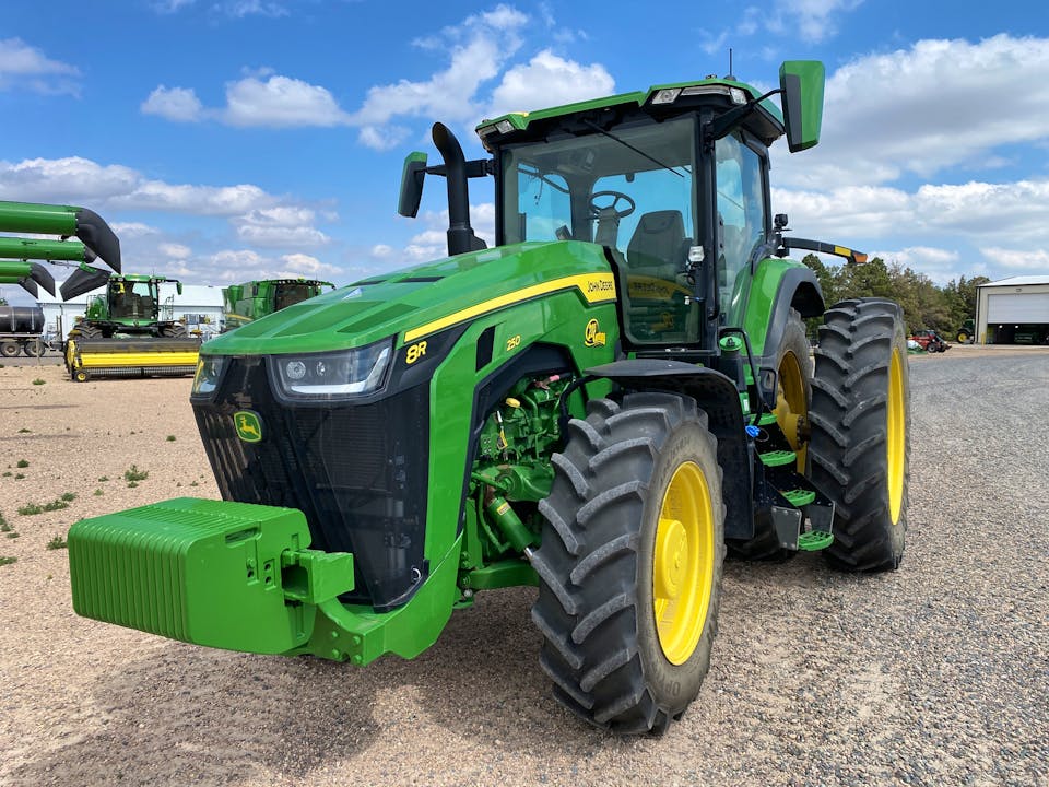 John Deere 8R 250