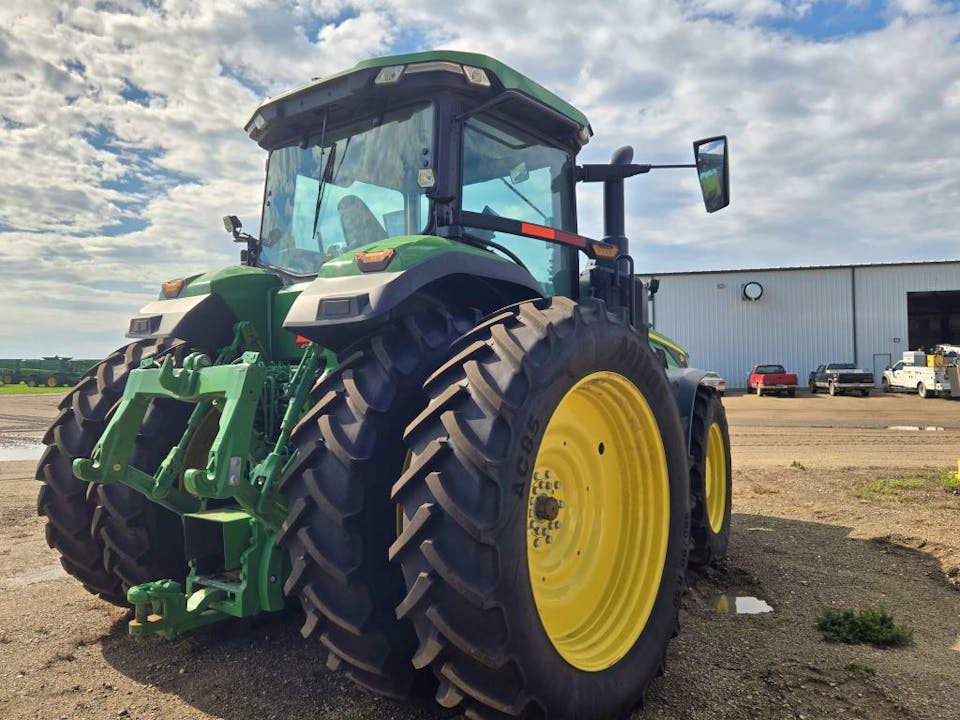 John Deere 8R 250