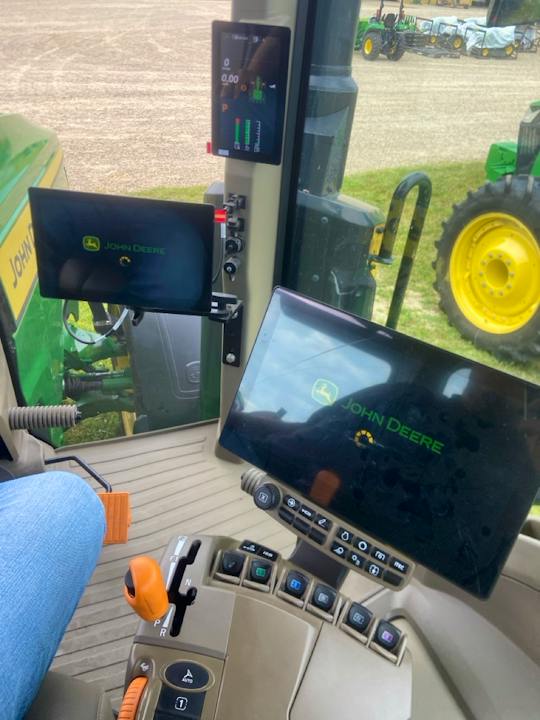 John Deere 8R 310