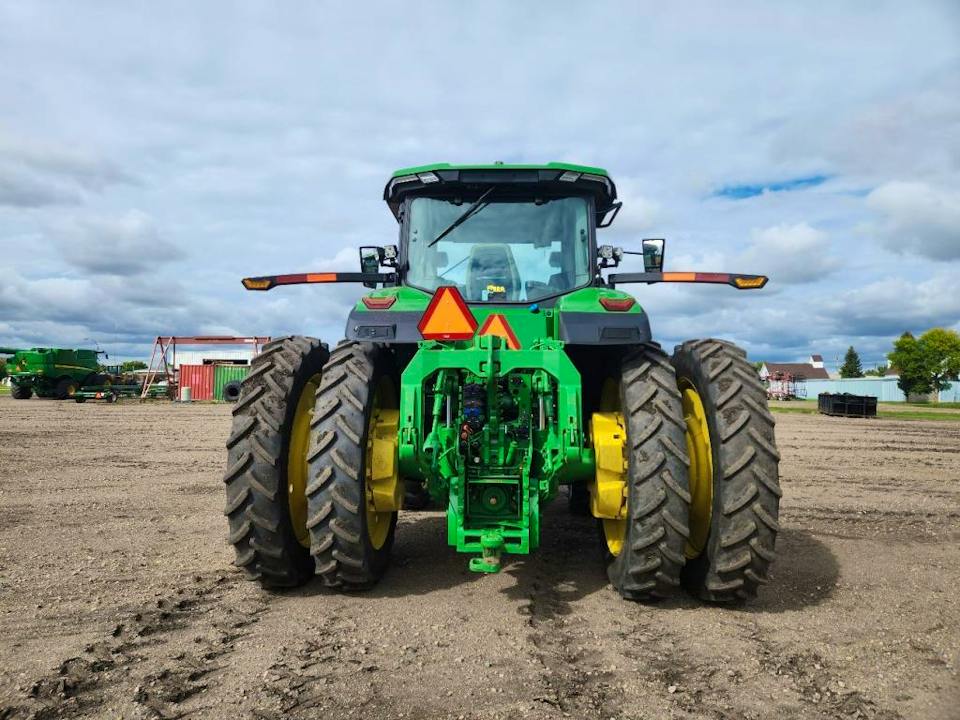 John Deere 8R 310