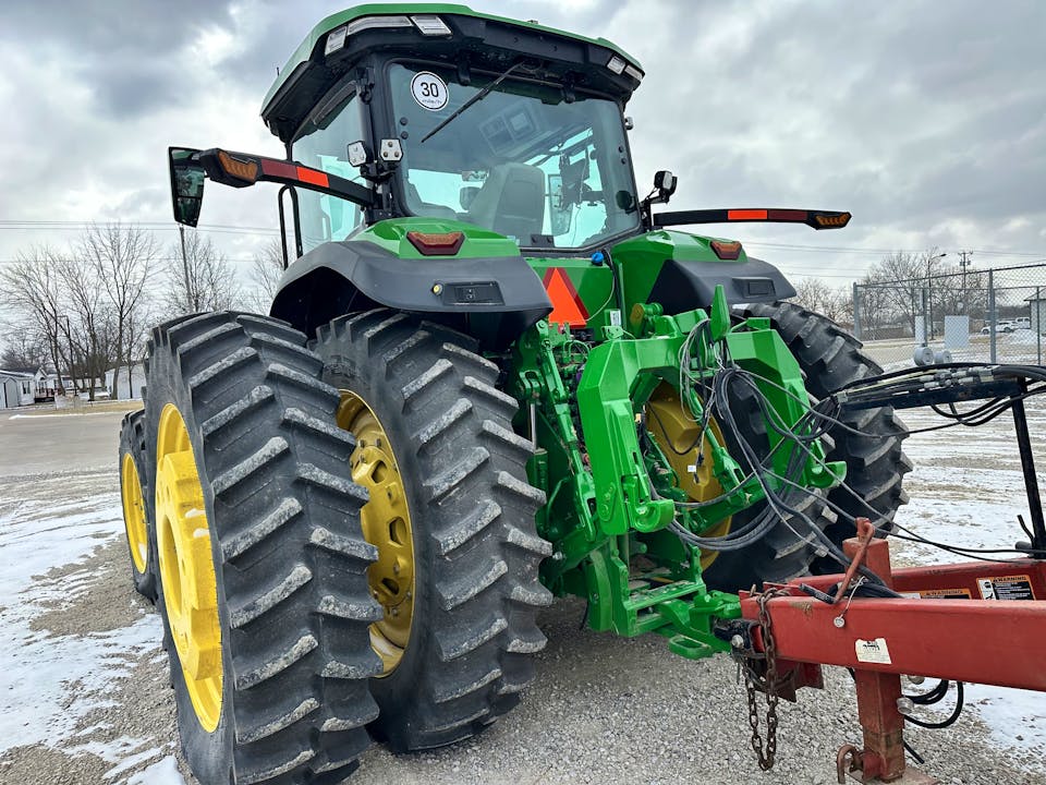 John Deere 8R 410