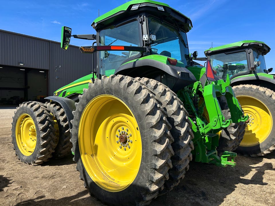 John Deere 8R 410