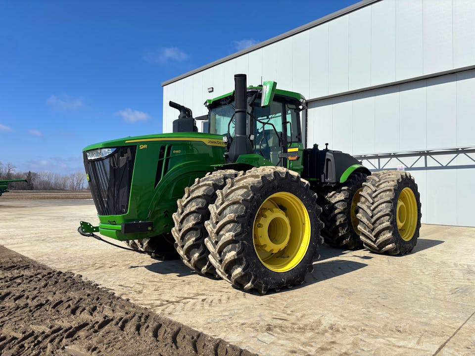 John Deere 9R 640