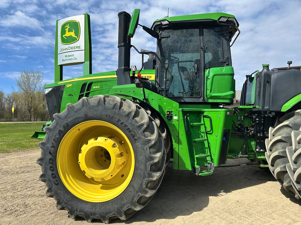 John Deere 9R 640