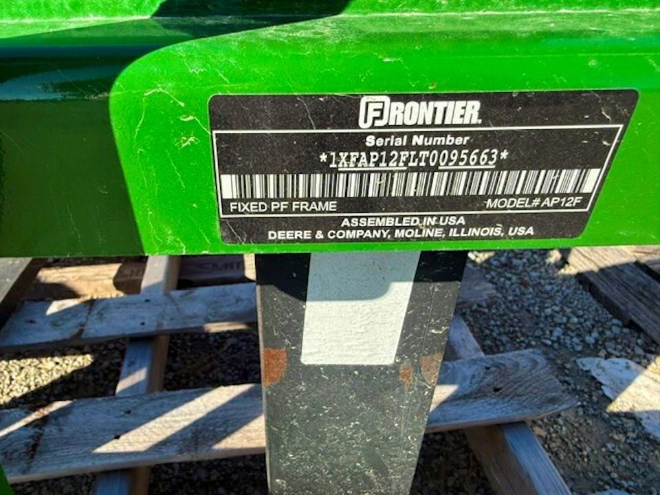 John Deere AP12F