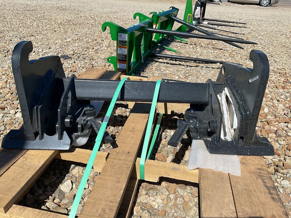 John Deere BYT13217 EURO HOOK ADAPTER FK
