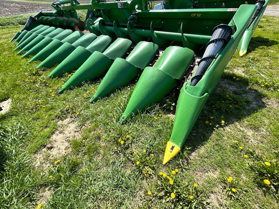 John Deere CF 12