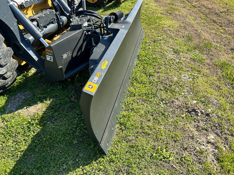 John Deere DB96 DOZER BLADE