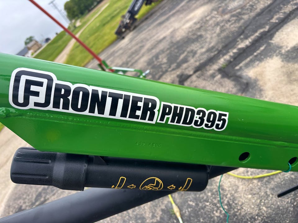 John Deere PHD395