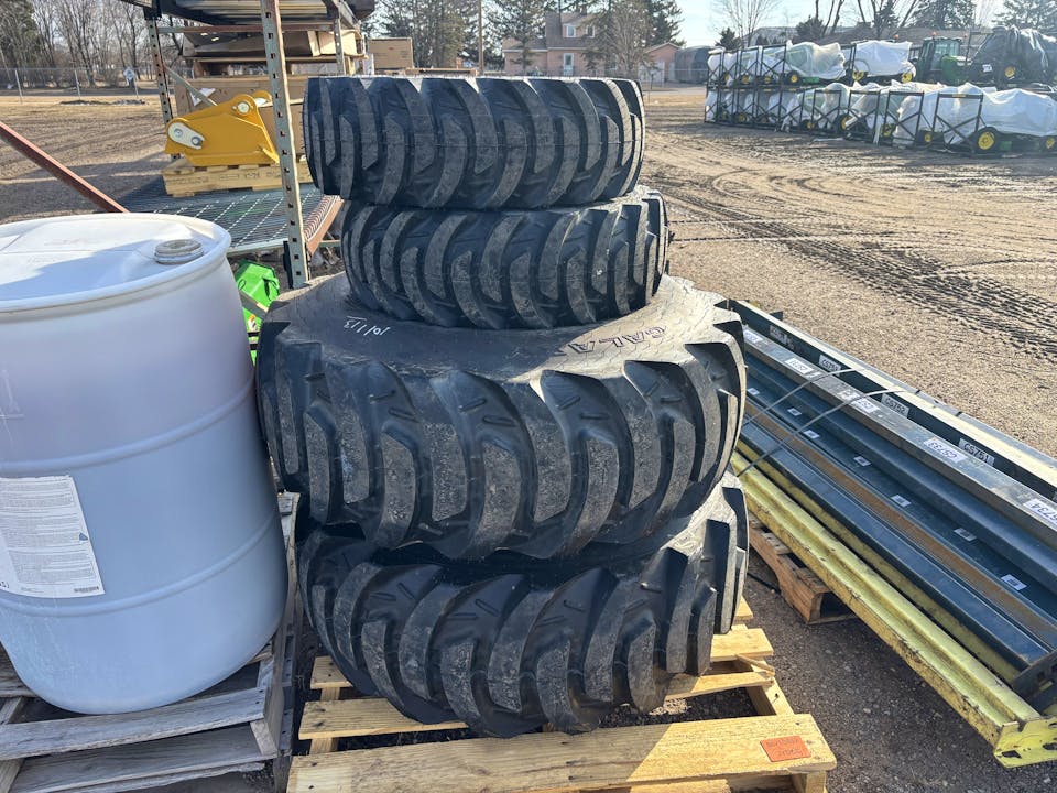 John Deere 3R R4 TIRES