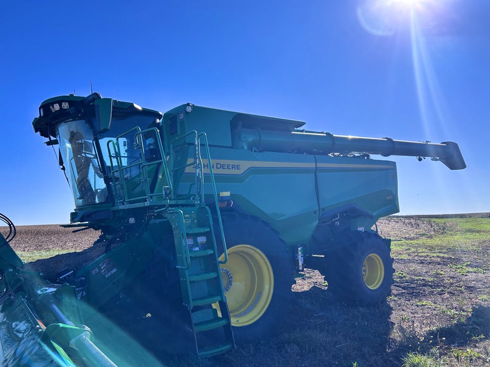 John Deere S7 900