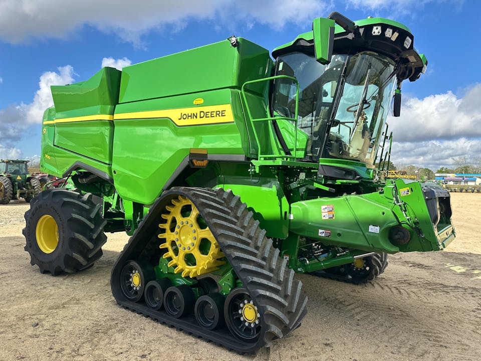 John Deere S7 900
