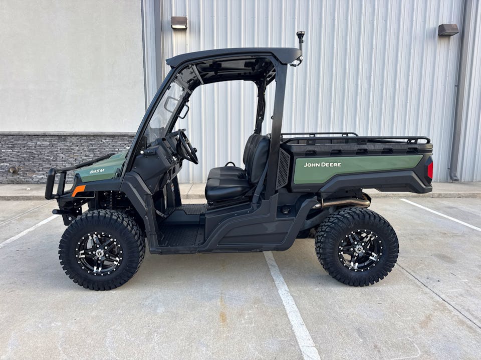 John Deere XUV845M