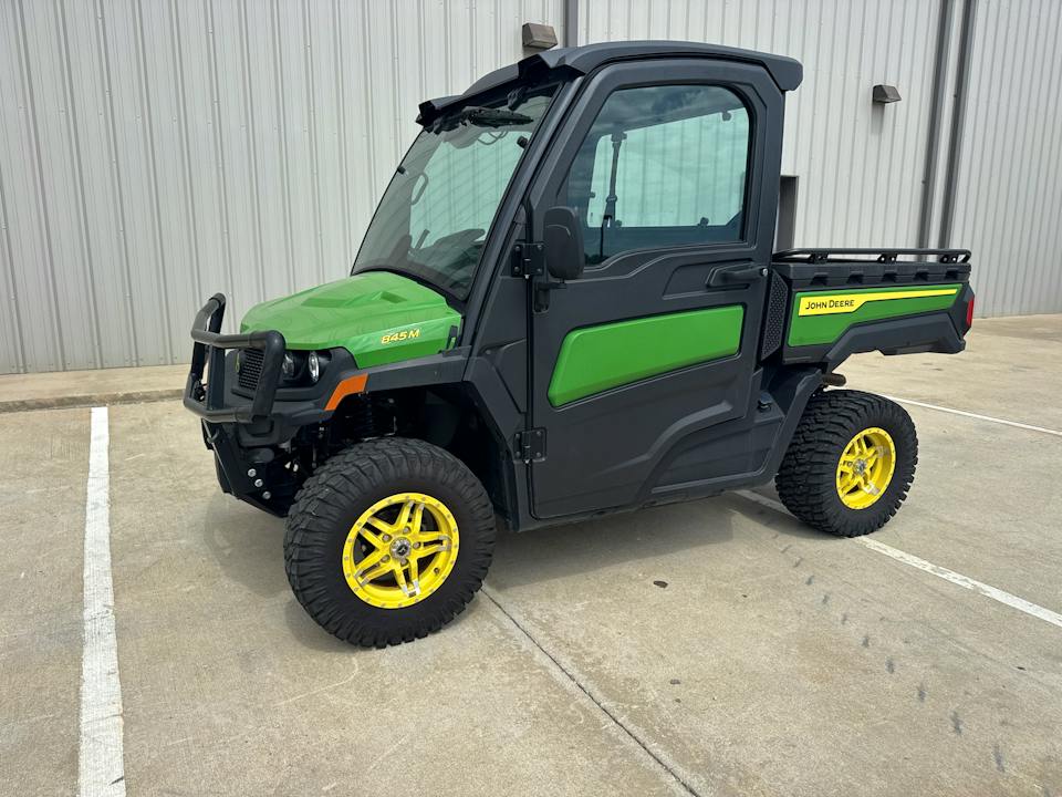 John Deere XUV845M