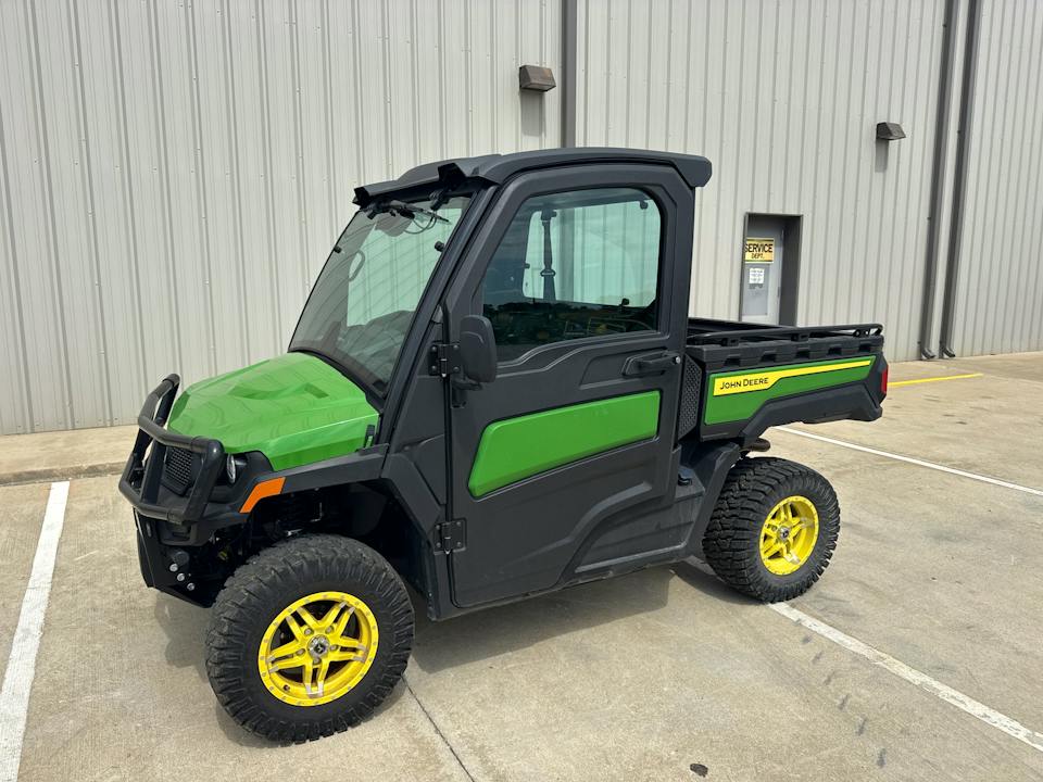 John Deere XUV845M